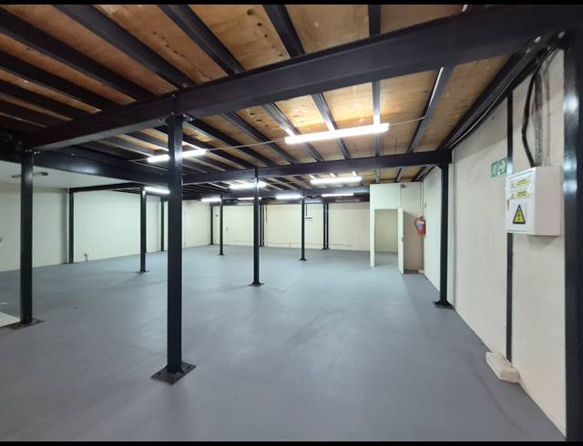 417M² WAREHOUSE TO LET IN MAITLAND